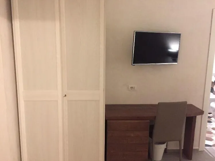 Oda ve Kahvaltı Vicoli Di Napoli B&B
