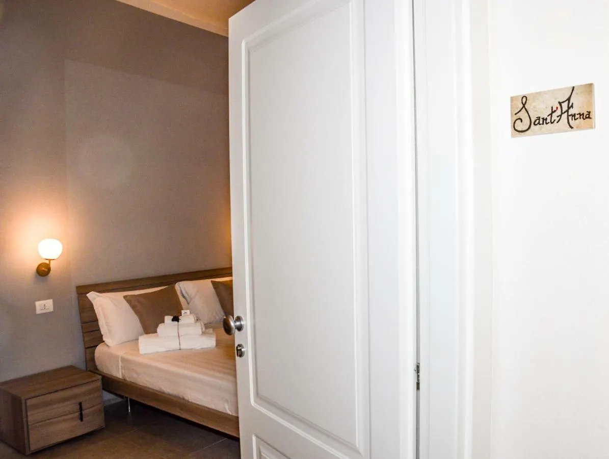 Vicoli Di Napoli B&B İtalya